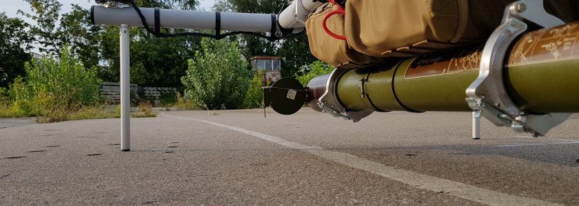 Rocket-Launcher Drones: Ukrainian Company Debuts Simple RPG-7 / RPG-22/26 Anti-Tank Drone